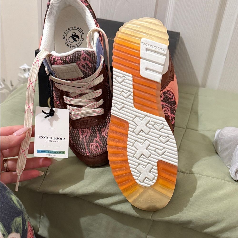 Scotch & Soda Women's Pink and Brown Sneakers US 6 NWT - Picture 10 of 10